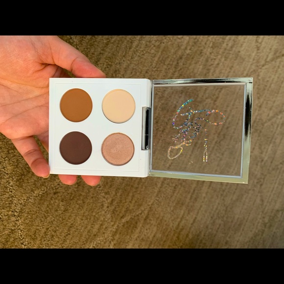 Beautiful Colors by Patrick star mac cosmetics - Picture 2 of 2